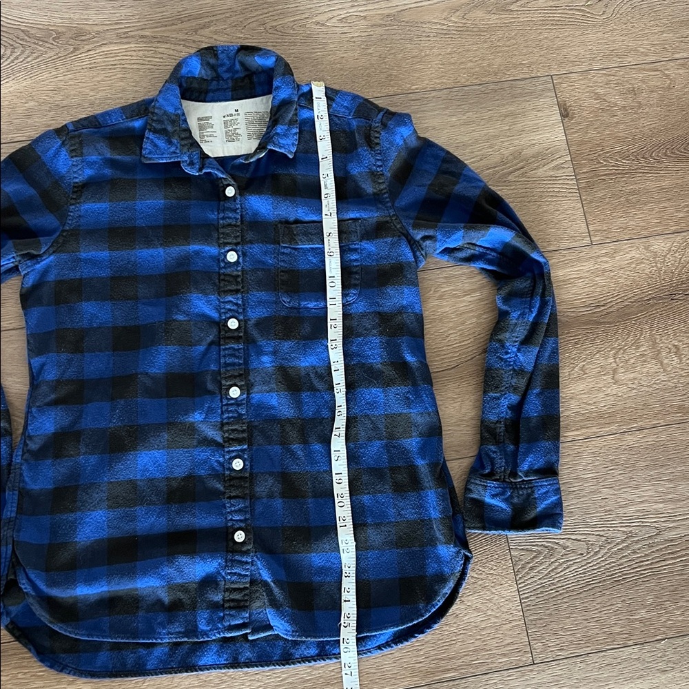 Uniclo Buffalo Plaid Shirt - Picture 5 of 5